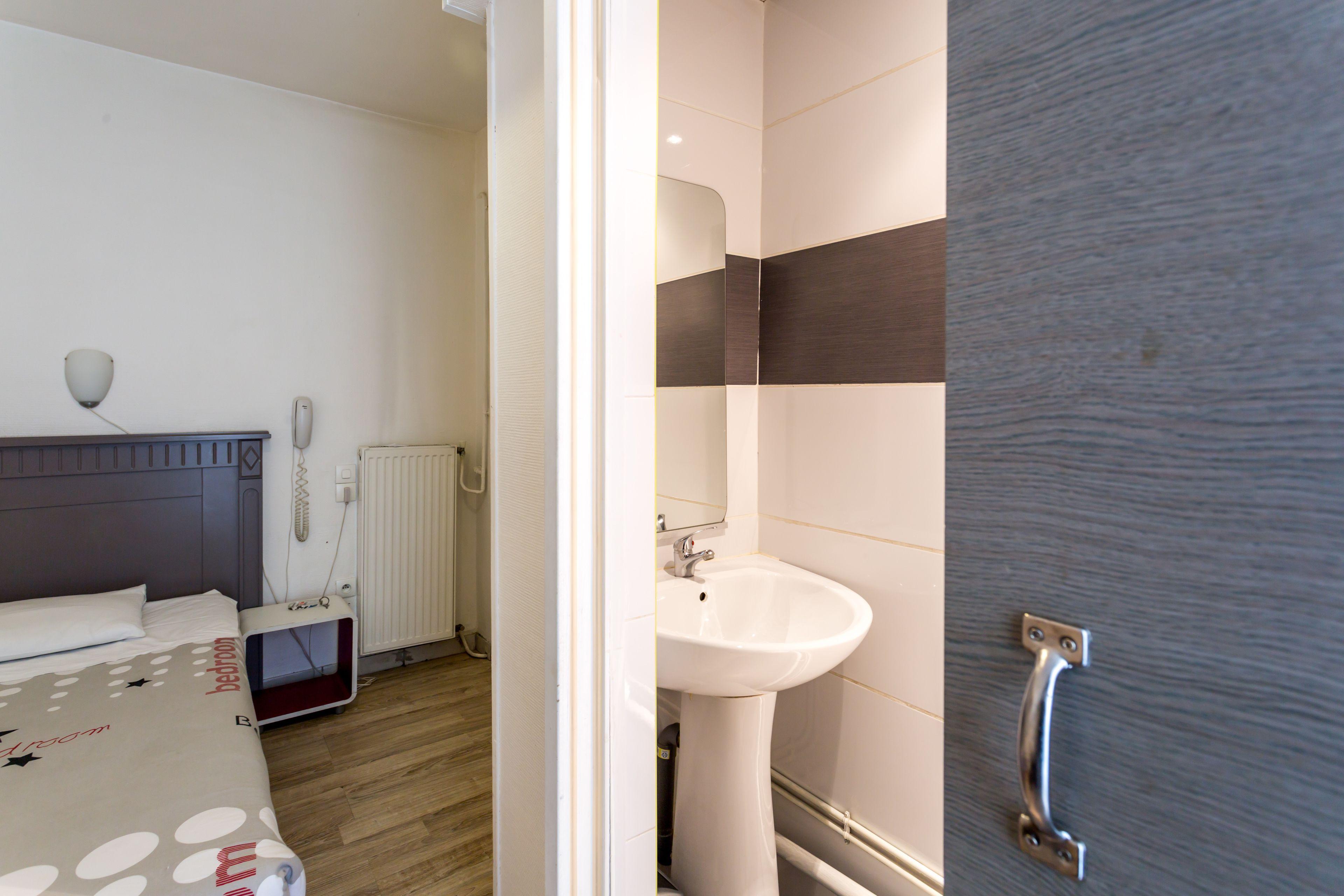 Hotel De L'europe 2*