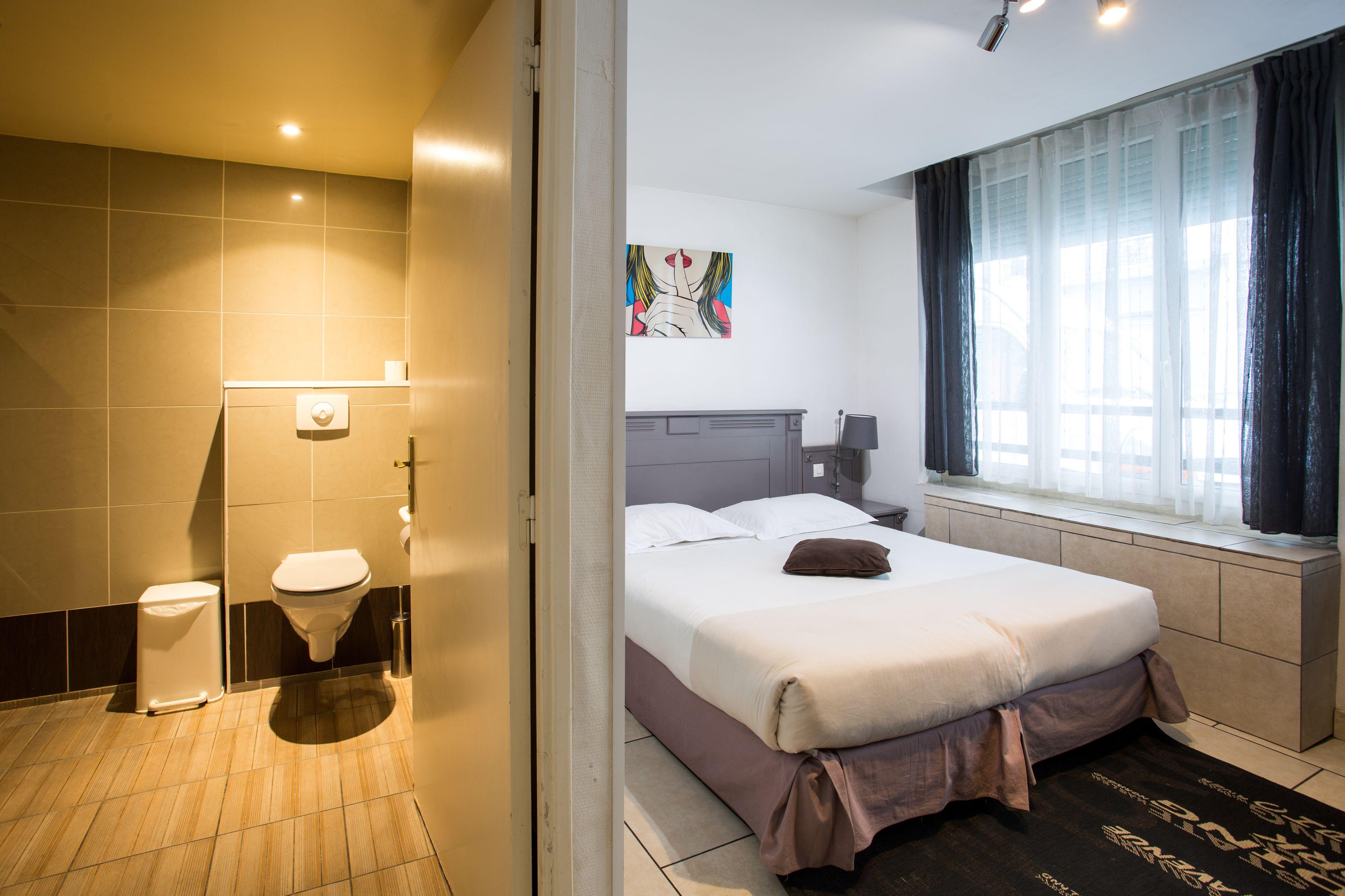 De L'europe 2* Parigi