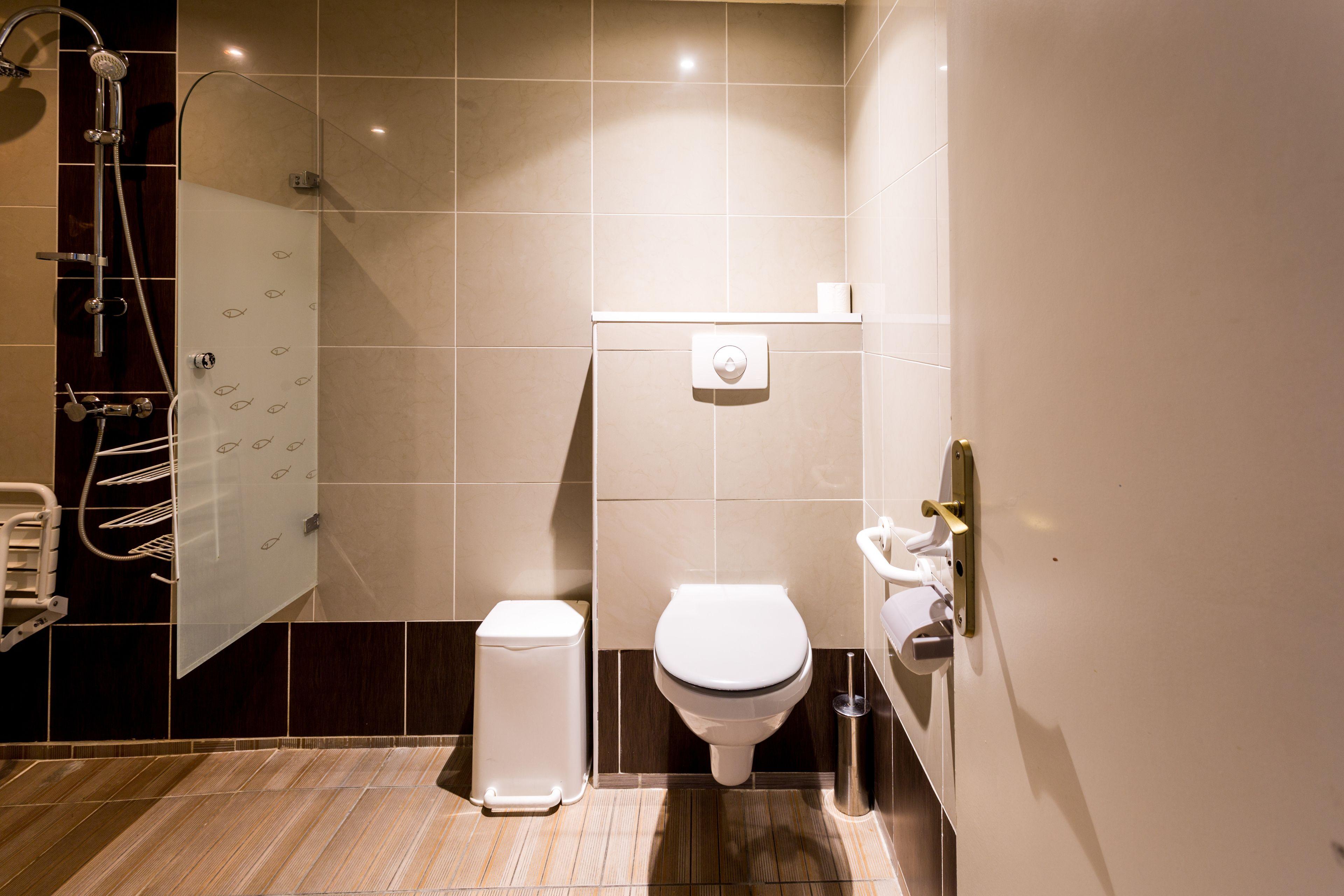 Hotel De L'europe 2*