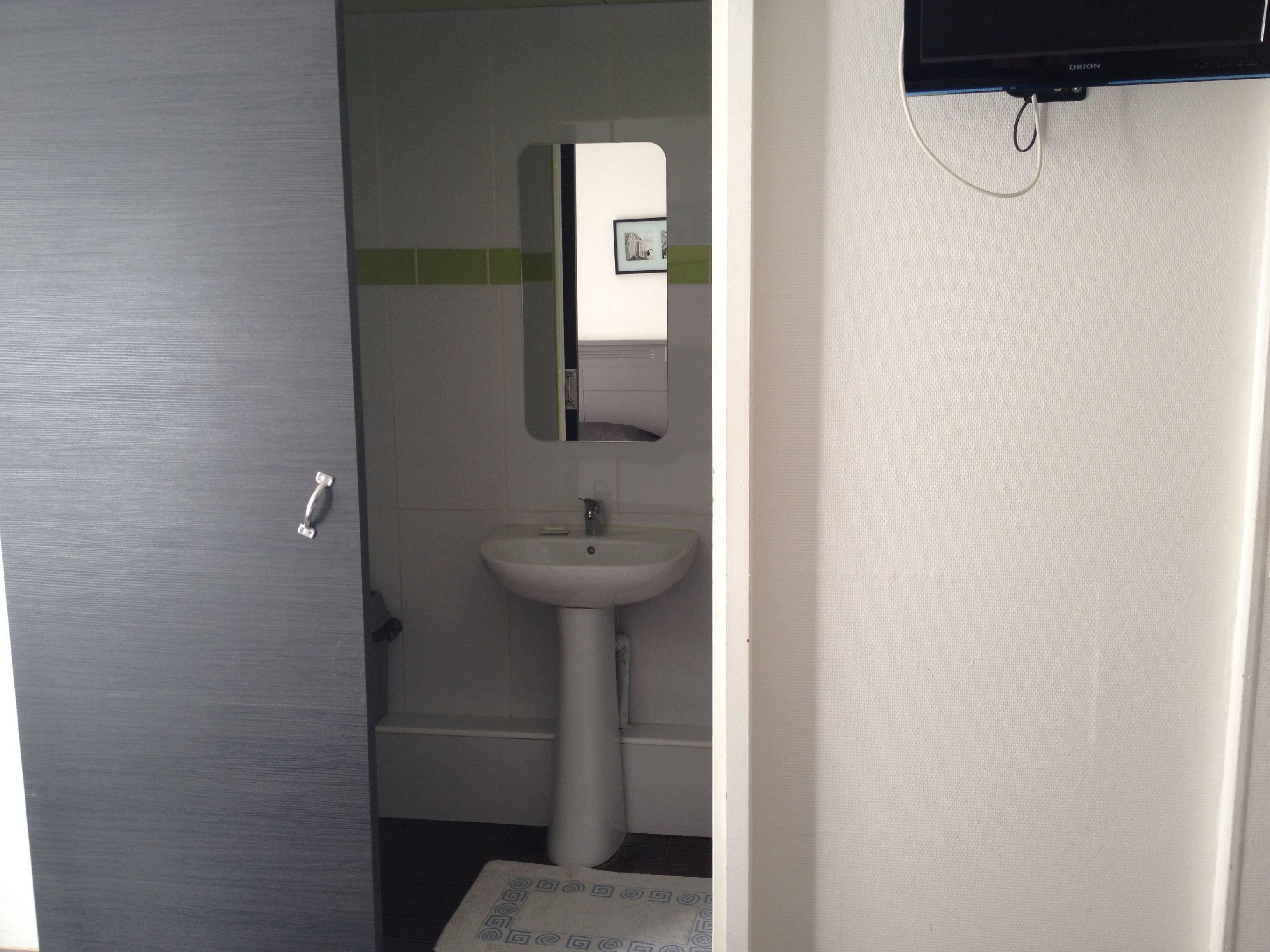 De L'europe 2* Paris